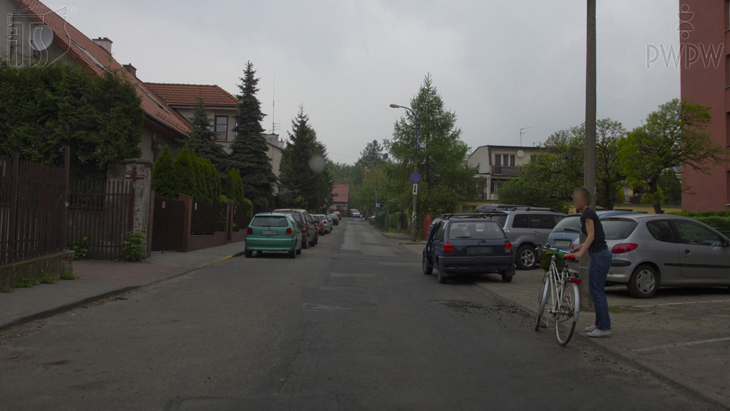 Pytanie Q-0482: Czy przy omijaniu nietrzeźwego rowerzysty należy zwiększyć odstęp od niego?