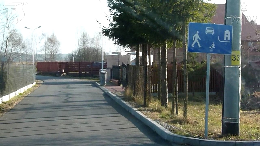 Pytanie Q-1327: Z jaką prędkością nie możesz poruszać się w strefie zamieszkania?