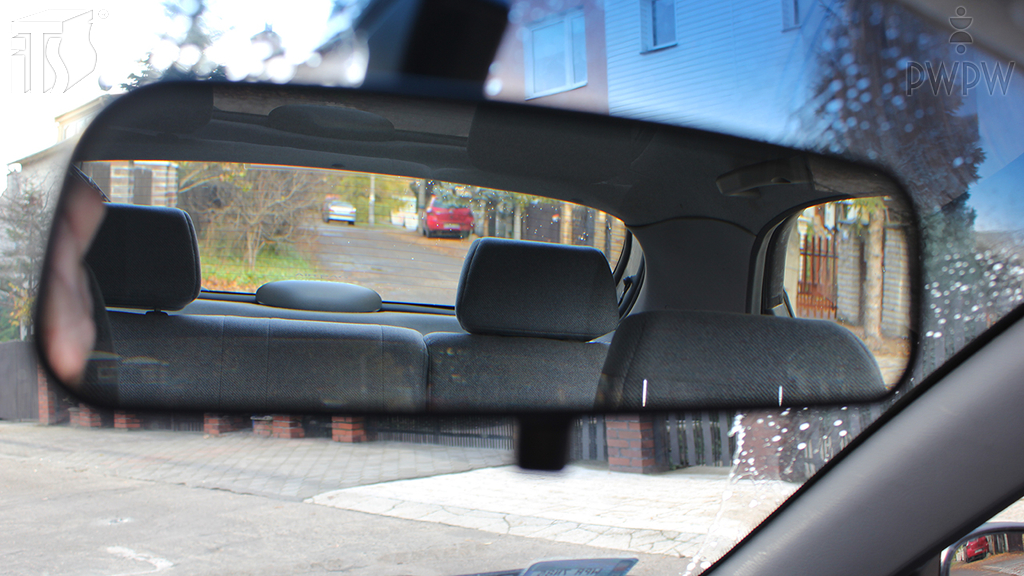 Pytanie Q-0993: Jak prawidłowo powinieneś ustawić lusterko wsteczne (wewnętrzne)?