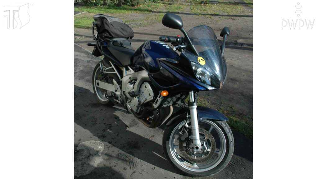 Pytanie Q-1110: W jaki sposób należy umieścić ładunek, który przewozisz motocyklem?