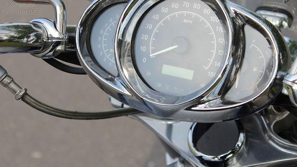 Pytanie Q-1541: Kiedy masz obowiązek poddać swój motocykl okresowemu badaniu technicznemu w stacji kontroli pojazdów?