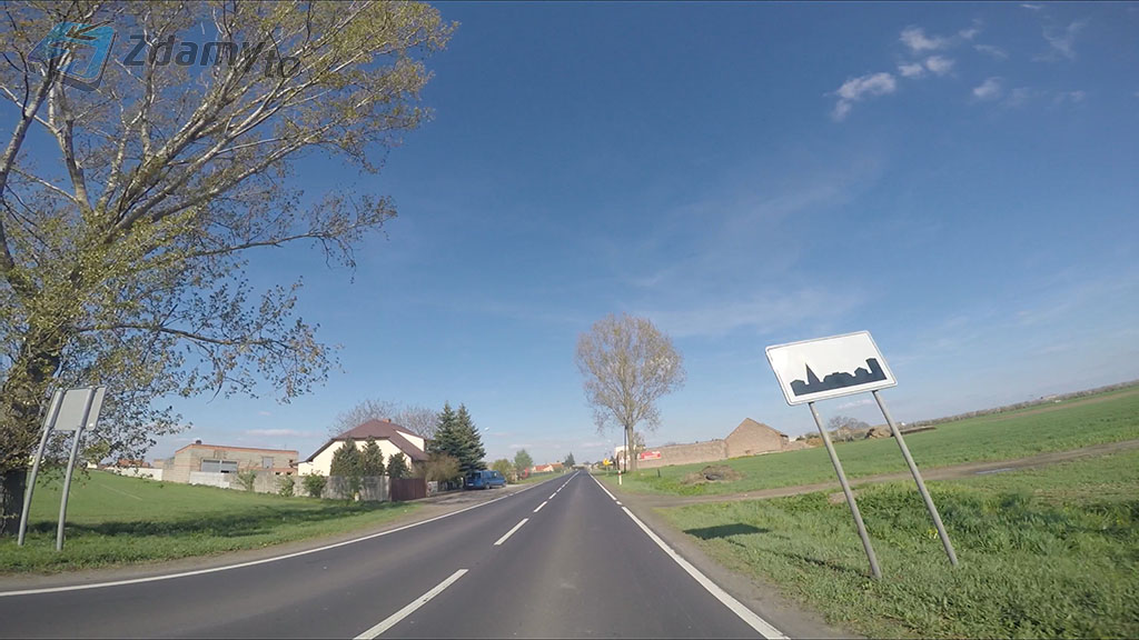 Pytanie Q-2346: Czy prędkość dopuszczalna 50 km/h obowiązuje na obszarze zabudowanym przez całą dobę?